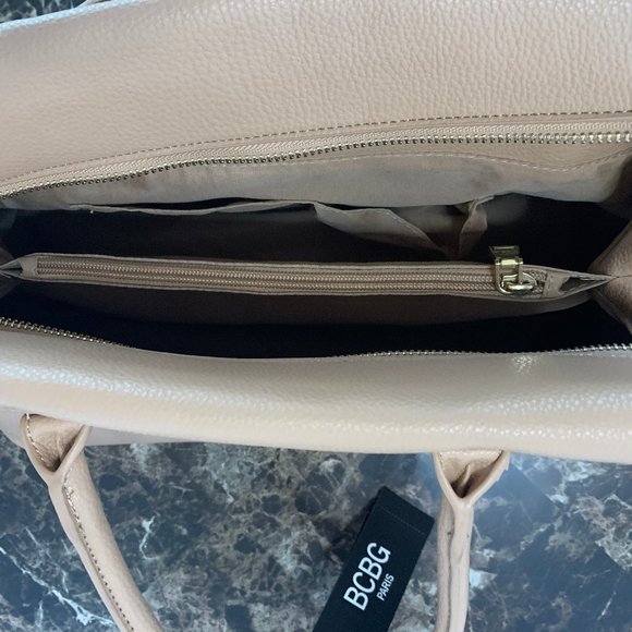 NWT Leather BCBG Satchel in Stone - Picture 7 of 7